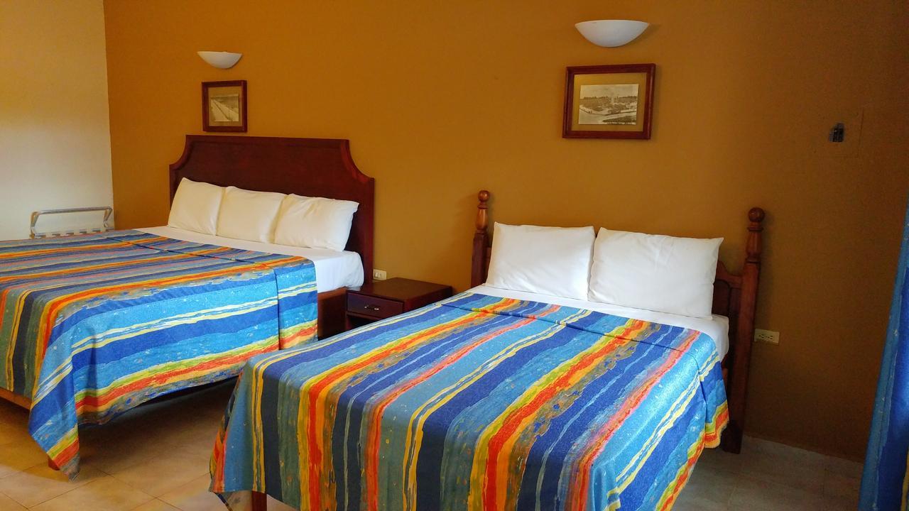 Sun Suites コスメル エクステリア 写真