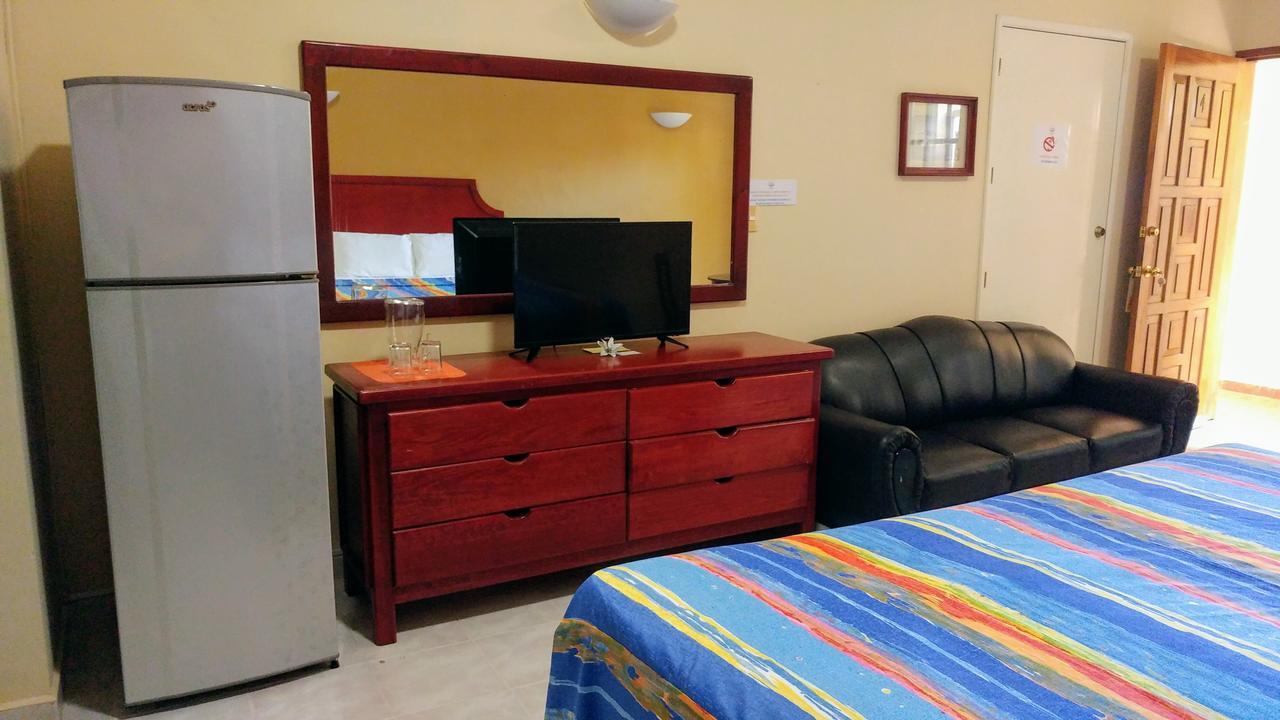 Sun Suites コスメル エクステリア 写真