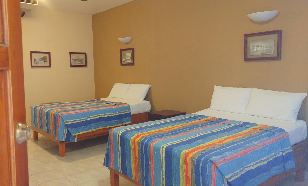 Sun Suites コスメル エクステリア 写真